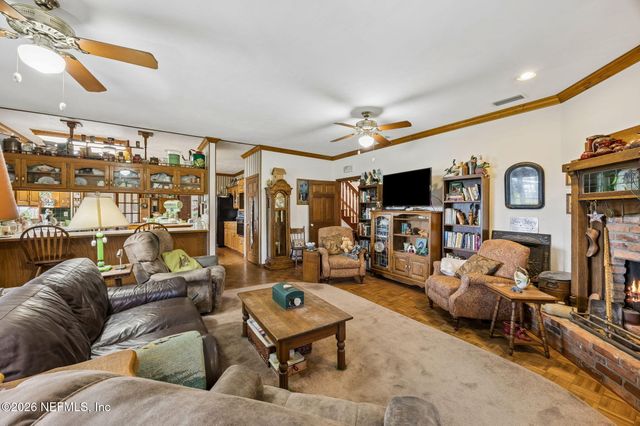 7430 SW COUNTY ROAD 18, Hampton, FL 32044