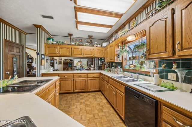 7430 SW COUNTY ROAD 18, Hampton, FL 32044