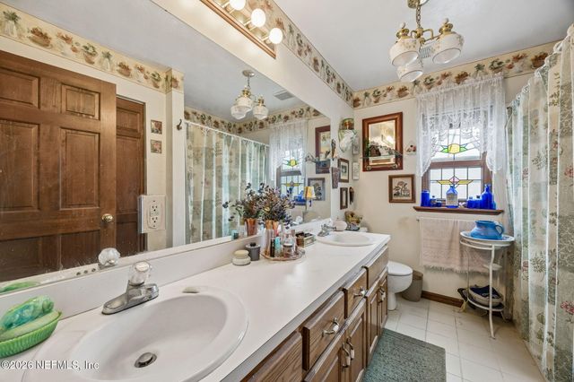 7430 SW COUNTY ROAD 18, Hampton, FL 32044