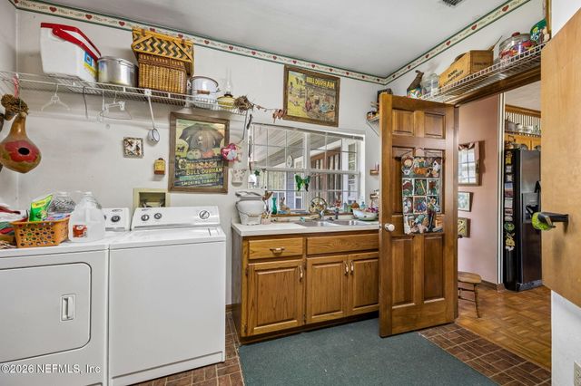7430 SW COUNTY ROAD 18, Hampton, FL 32044