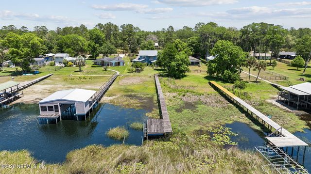 7430 SW COUNTY ROAD 18, Hampton, FL 32044