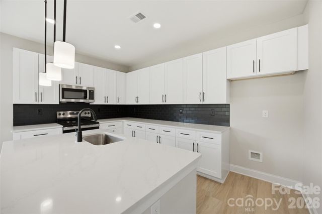 5432 Reepsville Road, Vale, NC 28168