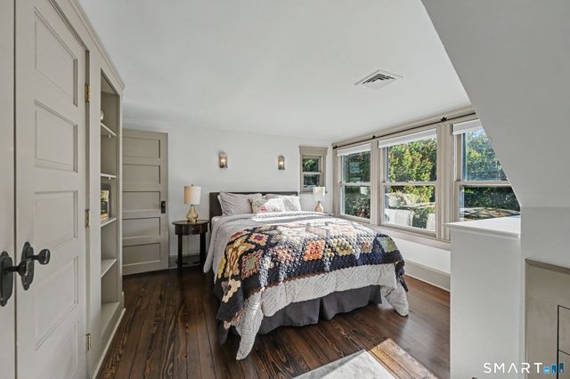 143 Chestnut Hill Road, Wilton, CT 06897