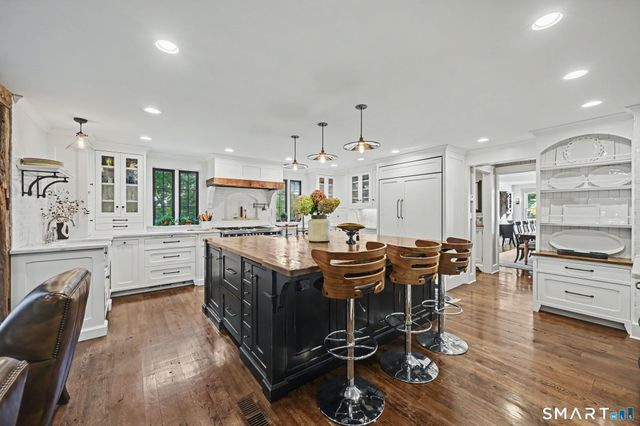143 Chestnut Hill Road, Wilton, CT 06897