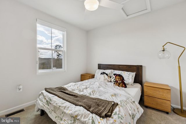 504 OLD POTOMAC CHURCH RD, Stafford, VA 22554