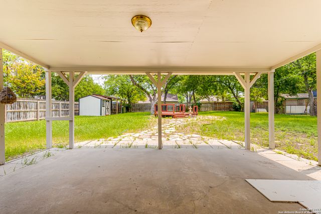 555 PATRICIA, San Antonio, TX 78216