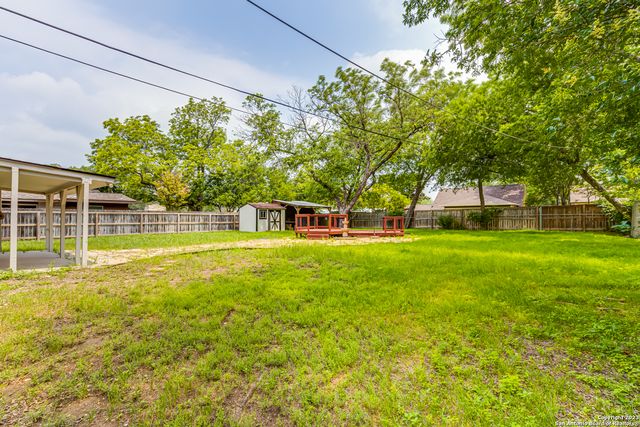555 PATRICIA, San Antonio, TX 78216
