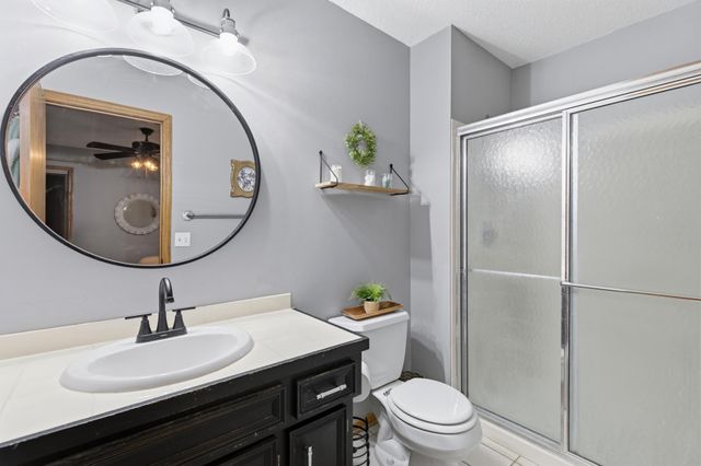 15716 Maple Island Court, Burnsville, MN 55306