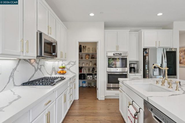 1226 1226 Sierra Trail Rd, Oakley, CA 94561