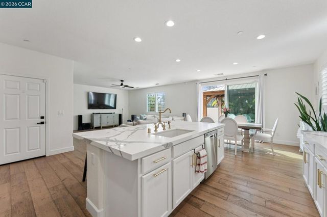 1226 1226 Sierra Trail Rd, Oakley, CA 94561