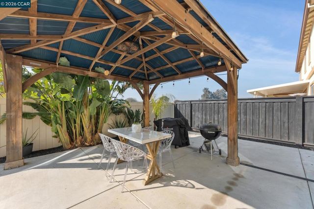 1226 1226 Sierra Trail Rd, Oakley, CA 94561