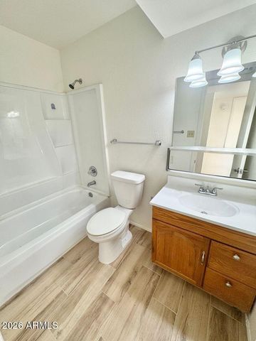 8029 N 32ND Lane, Phoenix, AZ 85051