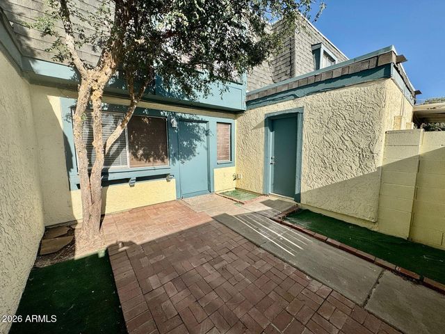 8029 N 32ND Lane, Phoenix, AZ 85051