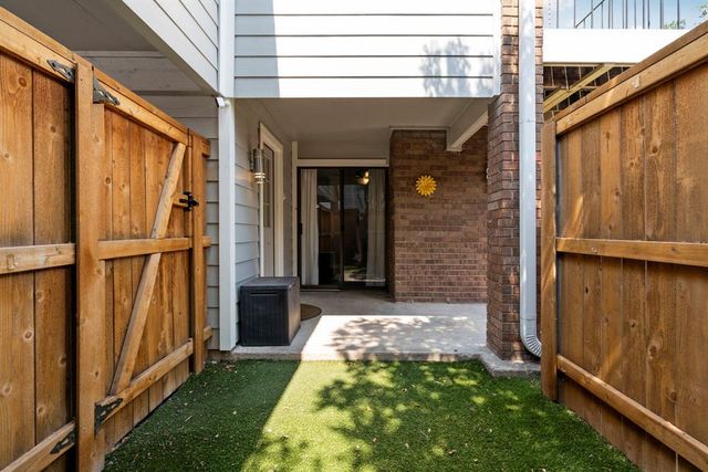 7635 Guadalupe ST 202, Austin, TX 78752