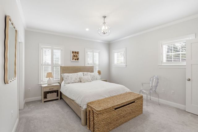 45 Cranberry Farm Rd, Plymouth, MA 02360