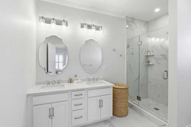 45 Cranberry Farm Rd, Plymouth, MA 02360