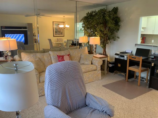 353 Dorset I, Boca Raton, FL 33434