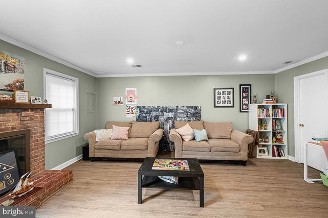 12207 CINNAMON ST, Woodbridge, VA 22192