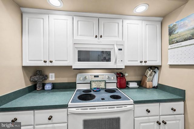 12207 CINNAMON ST, Woodbridge, VA 22192
