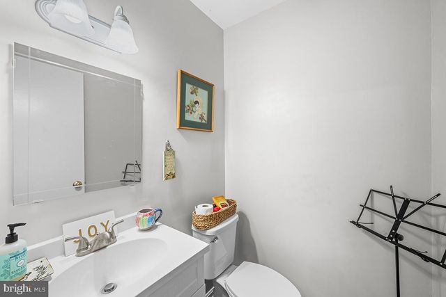 12207 CINNAMON ST, Woodbridge, VA 22192