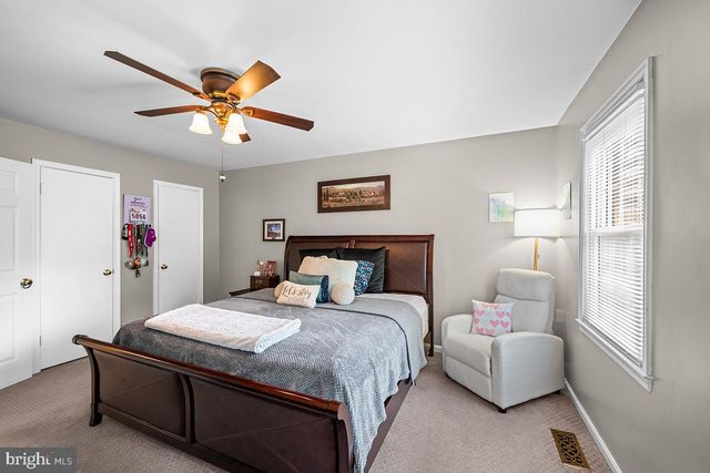 12207 CINNAMON ST, Woodbridge, VA 22192