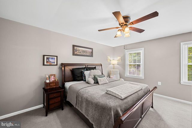 12207 CINNAMON ST, Woodbridge, VA 22192