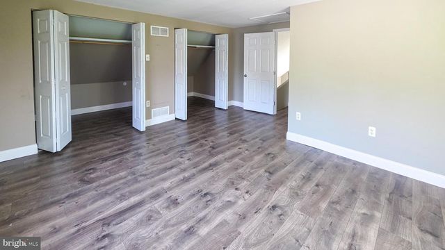 6262 THOMAN DR, Spring Grove, PA 17362