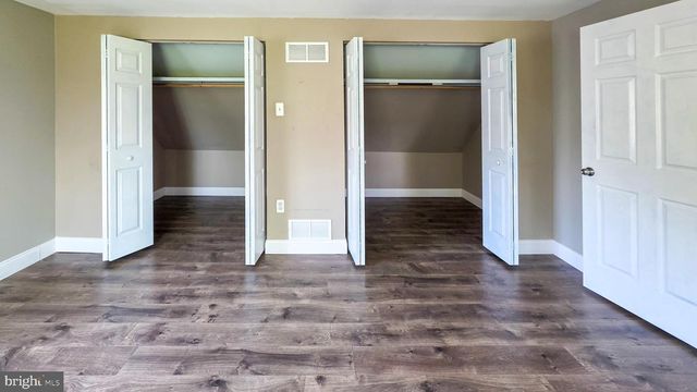 6262 THOMAN DR, Spring Grove, PA 17362