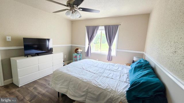 6262 THOMAN DR, Spring Grove, PA 17362