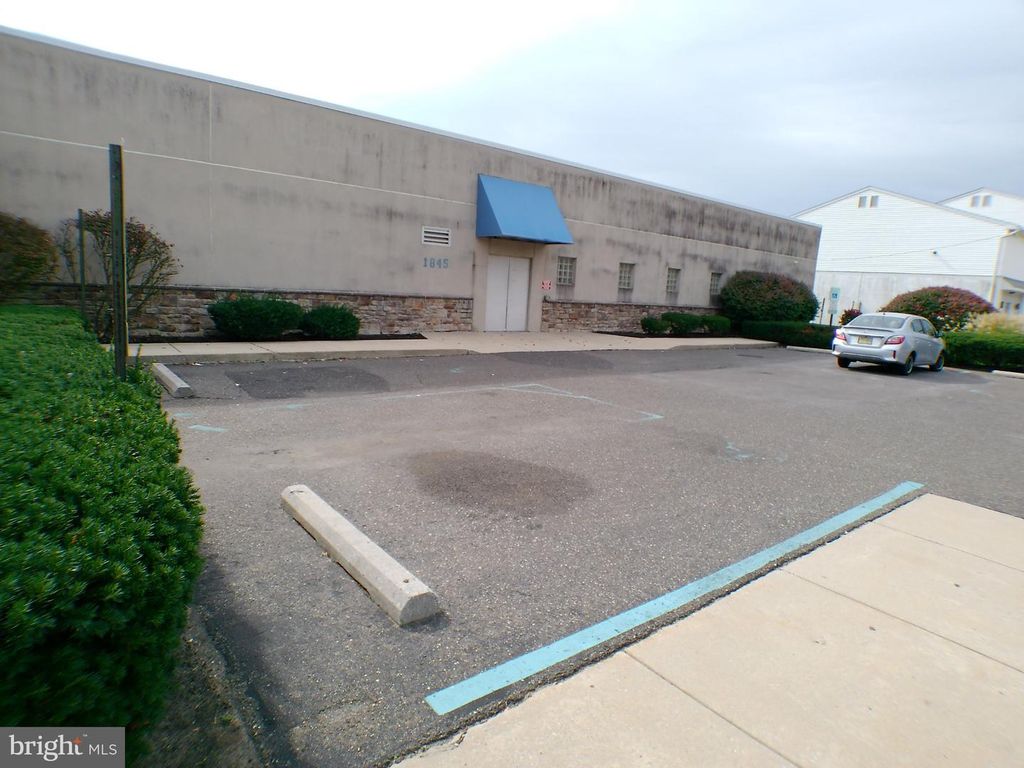 1845 HADDON AVE, CAMDEN, NJ 08103 — photo 3