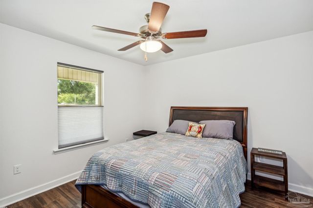 901 E Fisher, Pensacola, FL 32503