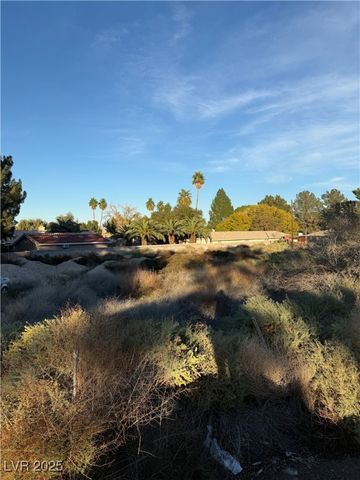 East Oquendo, Las Vegas, NV 89120