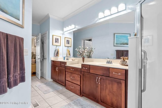 6600 Southwind Ct, Crestwood, KY 40014