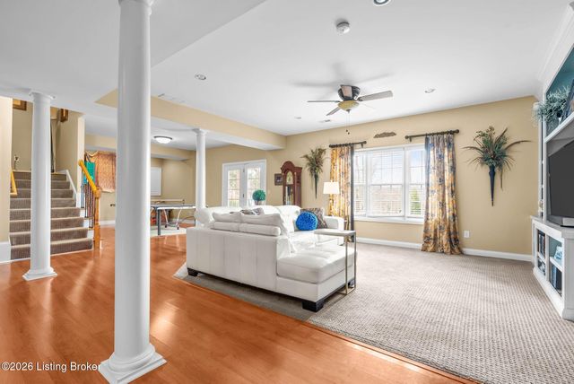 6600 Southwind Ct, Crestwood, KY 40014