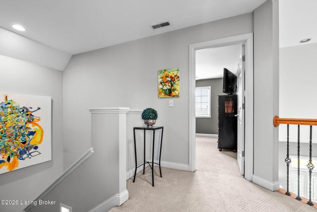 6600 Southwind Ct, Crestwood, KY 40014