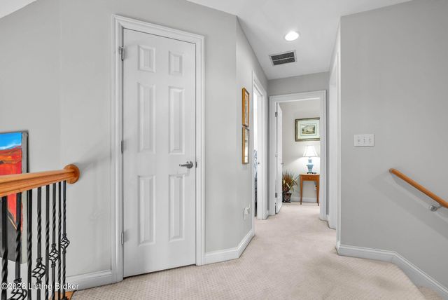 6600 Southwind Ct, Crestwood, KY 40014