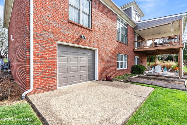 6600 Southwind Ct, Crestwood, KY 40014