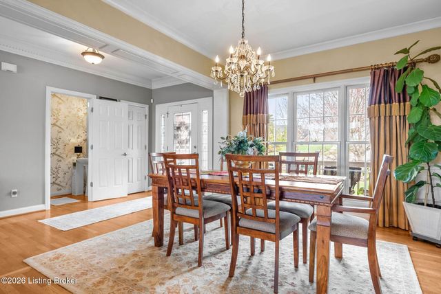 6600 Southwind Ct, Crestwood, KY 40014