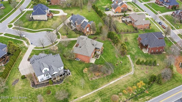 6600 Southwind Ct, Crestwood, KY 40014