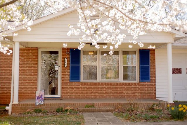 181 Antioch Avenue, Mount Airy, NC 27030