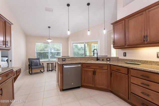 14 SANDPIPER Court, Palm Coast, FL 32137