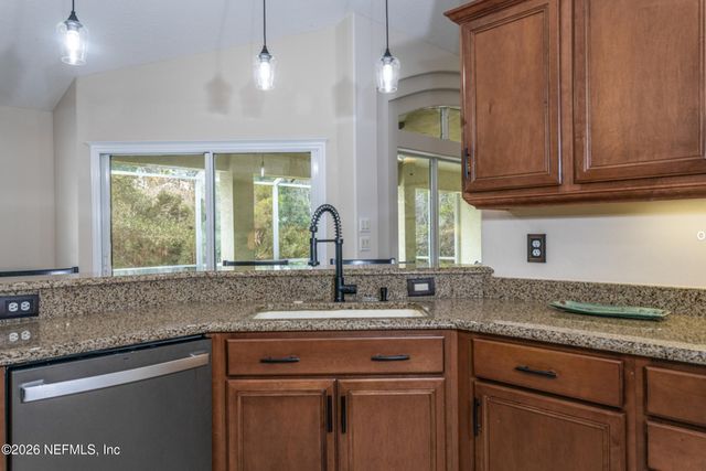 14 SANDPIPER Court, Palm Coast, FL 32137