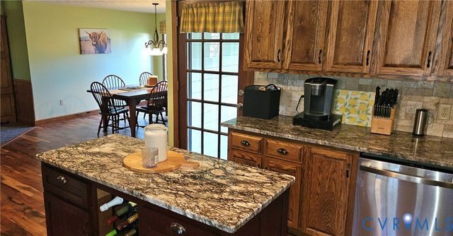 10511 Ashcake Rd, Ashland, VA 23005
