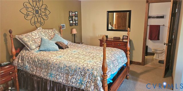10511 Ashcake Rd, Ashland, VA 23005