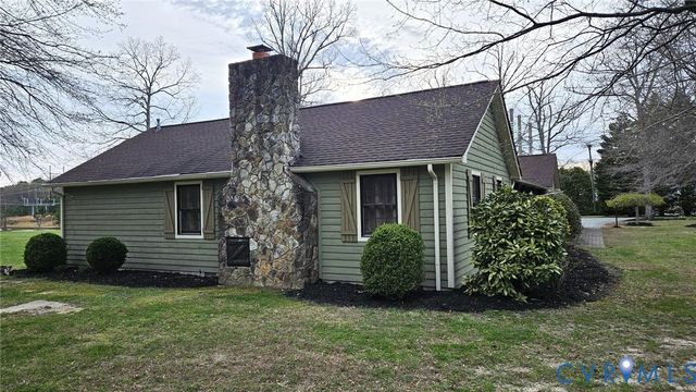 10511 Ashcake Rd, Ashland, VA 23005