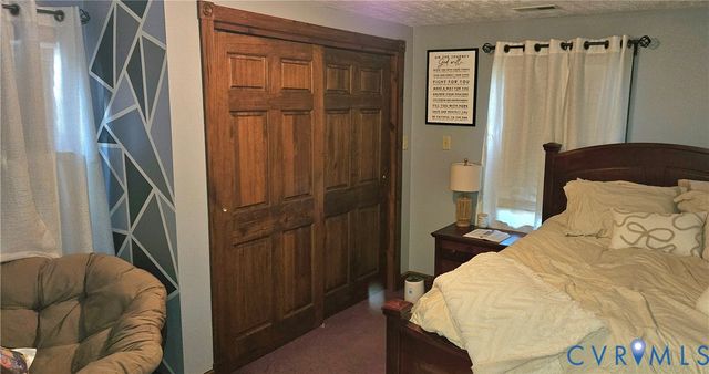10511 Ashcake Rd, Ashland, VA 23005