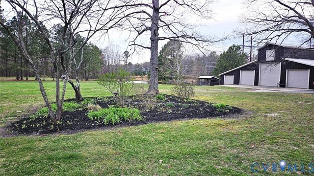 10511 Ashcake Rd, Ashland, VA 23005