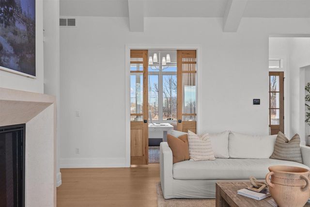 W5896 AUTUMN HILLS PARKWAY, Appleton, WI 54913