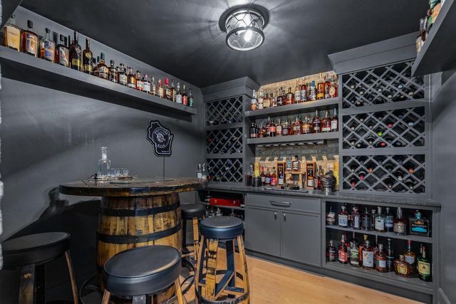 W5896 AUTUMN HILLS PARKWAY, Appleton, WI 54913