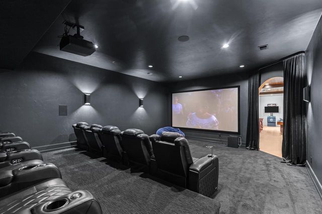 W5896 AUTUMN HILLS PARKWAY, Appleton, WI 54913